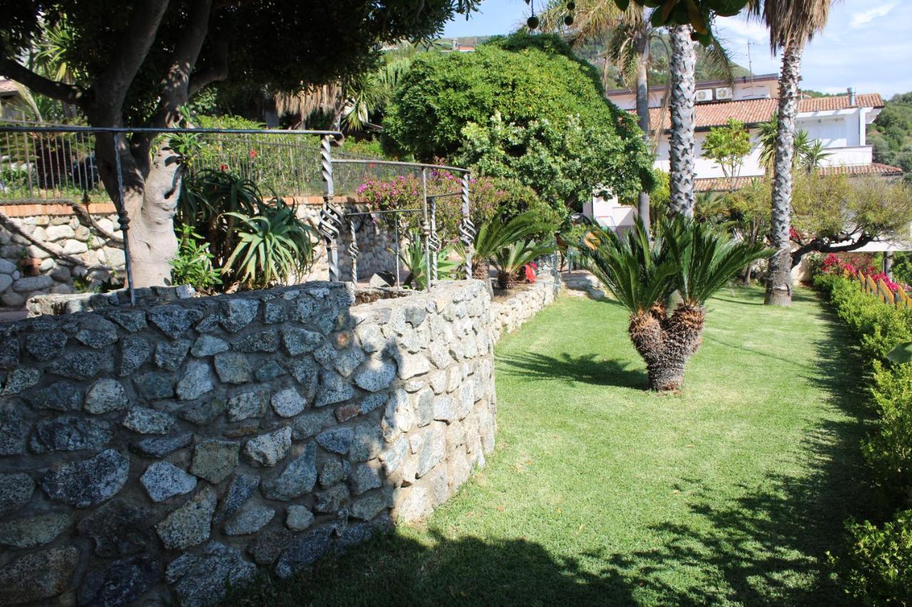 B&B Valentino Coccorino Kültér fotó